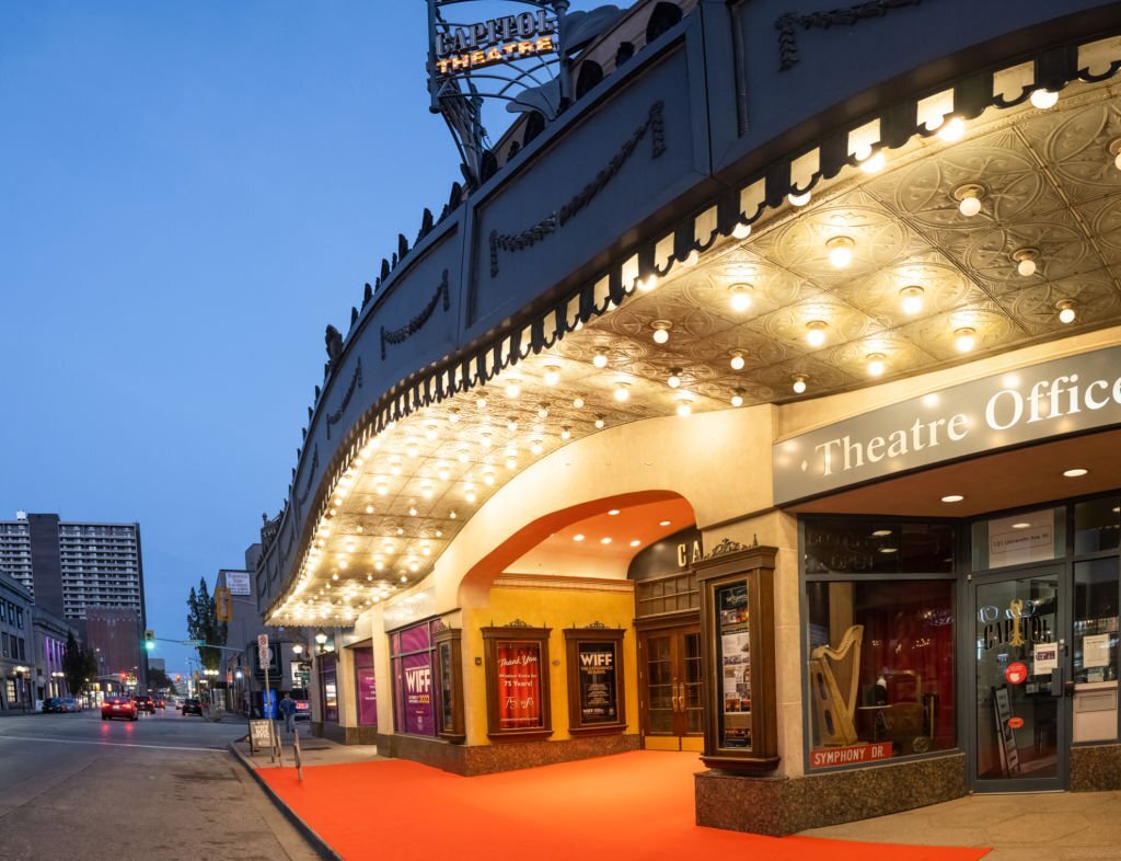 The Glorious Saga of Broadway From its Origins to Iconic Theaters